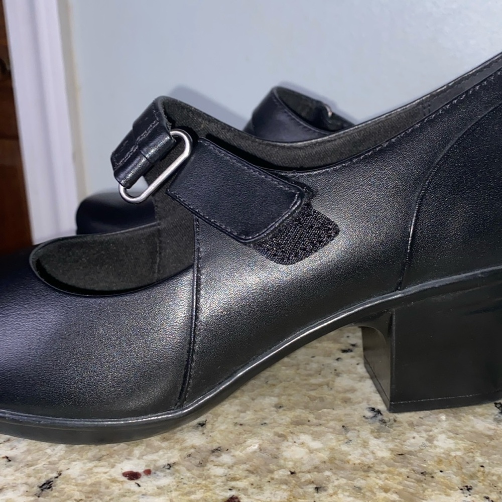 CLARKS EMSLIE LULIN BLACK LEATHER MARY JANE COMFORT HEELS Women’s Size 10 NWT! - Picture 11 of 16